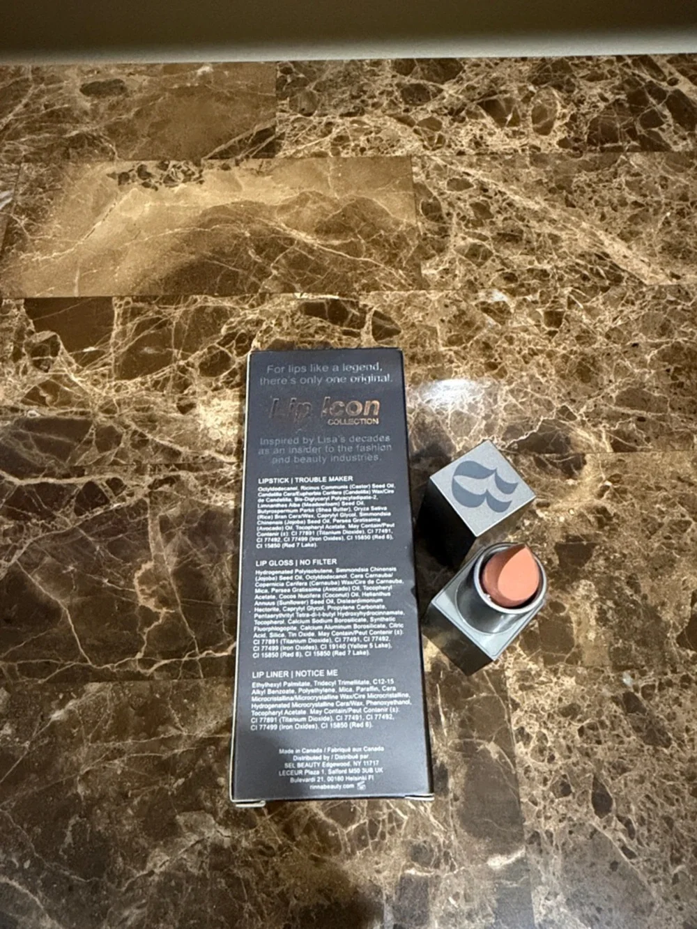 Lisa Rinna LIPS Lipstick - TroubleMaker
